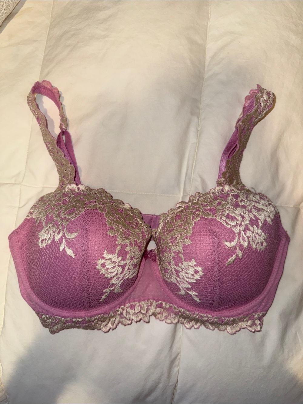 intimissimi Mauve Lace Underwire Bra with Cream & Gold Embroidery